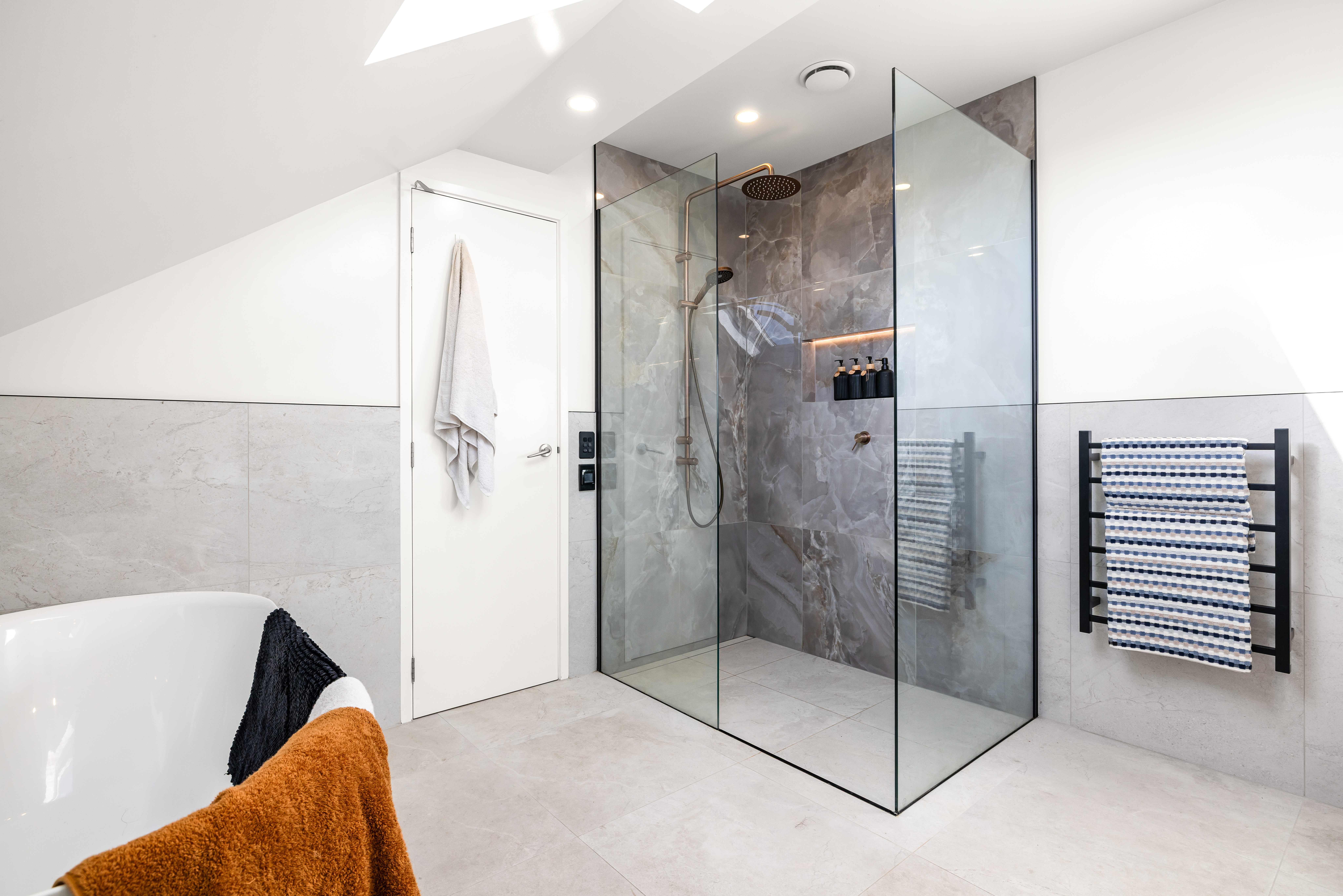 2 Royal Elm Lane, Bryndwr, Christchurch, New Zealand